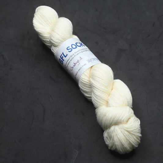Undyed SW Blue Faced Leicester Wool Sock Yarn - 437 yd/100 g