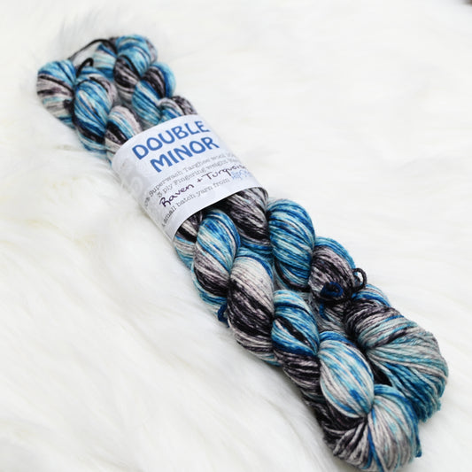 Double Minor SW Targhee Nylon Sock Yarn - Raven and Turquoise - 100g