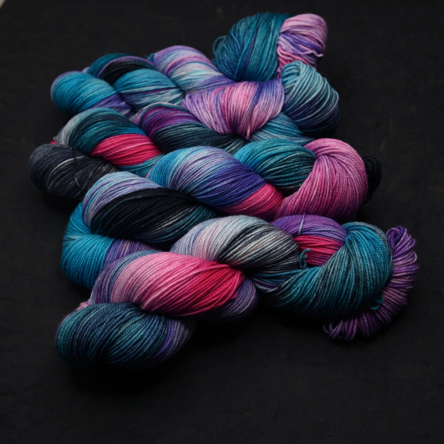 Tweenager on Hand Dyed SW Targhee Wool Nylon Sock Yarn - 115g