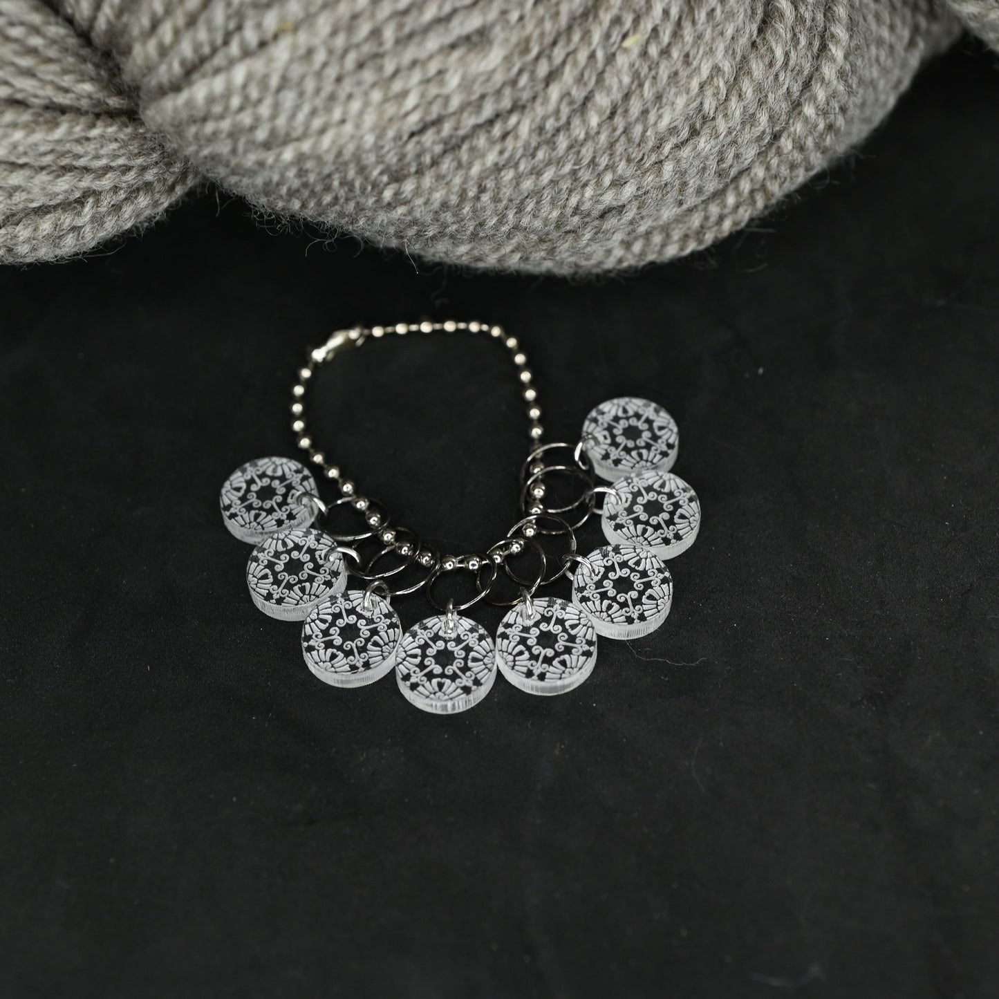 Crysanthemum Snagless Stitch Markers - Set of 8
