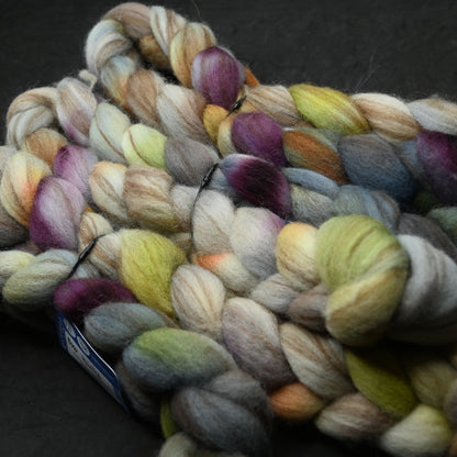 Haunted on Hand Dyed Buoy (BFL/Shetland/Manx Wool) Signature Blend Combed Top - 4 oz
