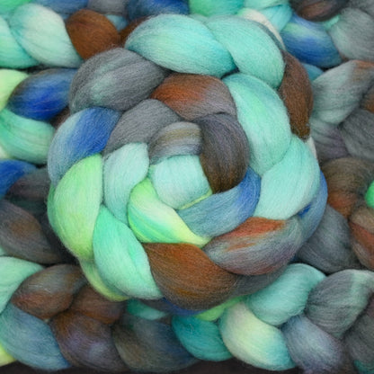 Crab Mentality on Hand Dyed Southdown/Dorset Horn/Bio-Nylon Combed Top - 4 oz