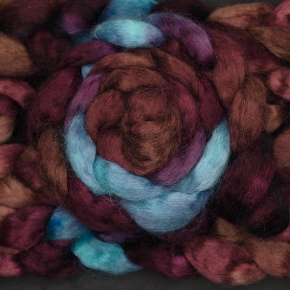 7 ate 9 on Hand Dyed Wensleydale Wool Combed Top - 4 oz