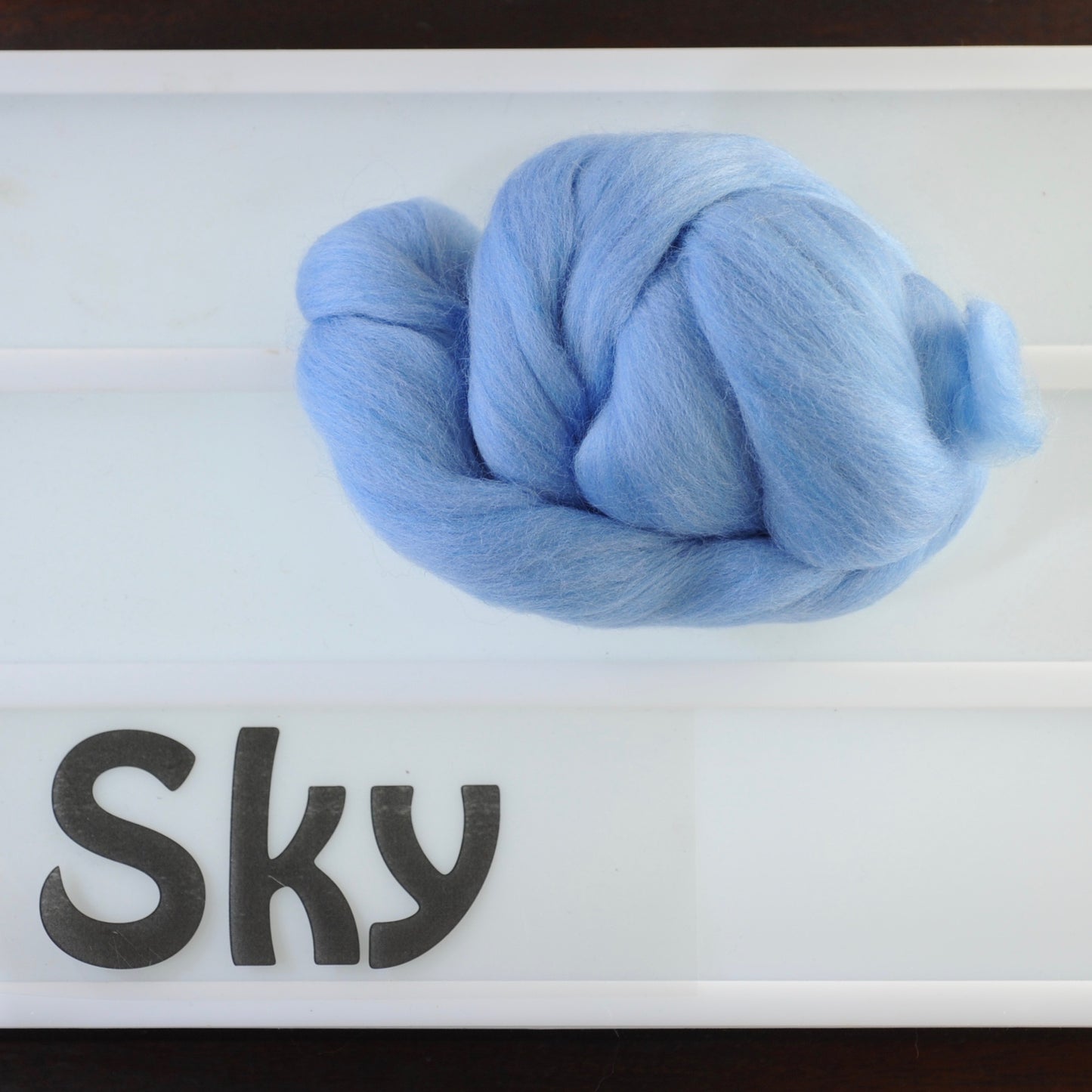 Dyed 23 micron Merino Wool Combed Top - 1 oz